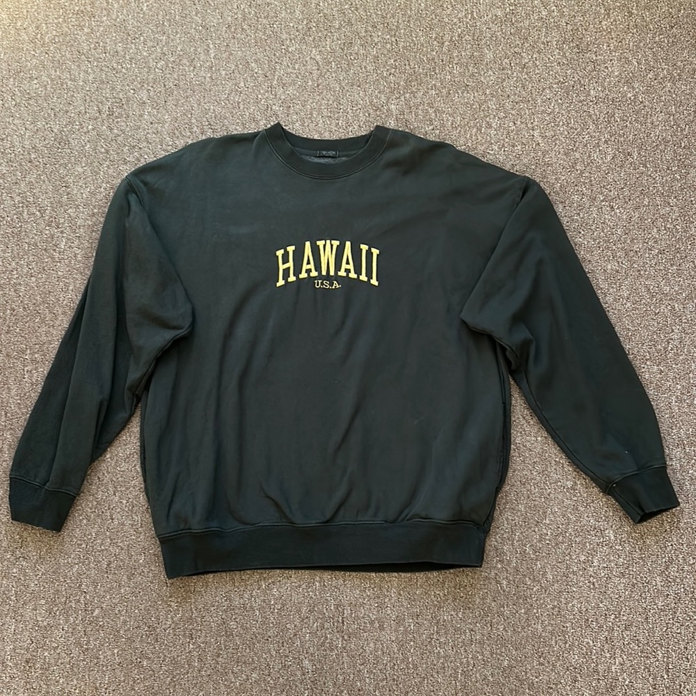 brandy melville/ john galt forest green sweatshirt | size: one size